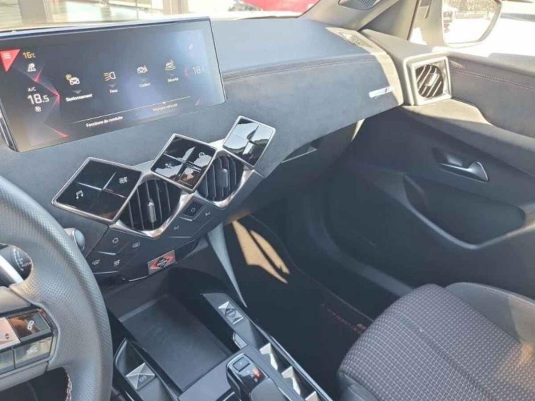 DS DS 3 Crossback - Photo 25