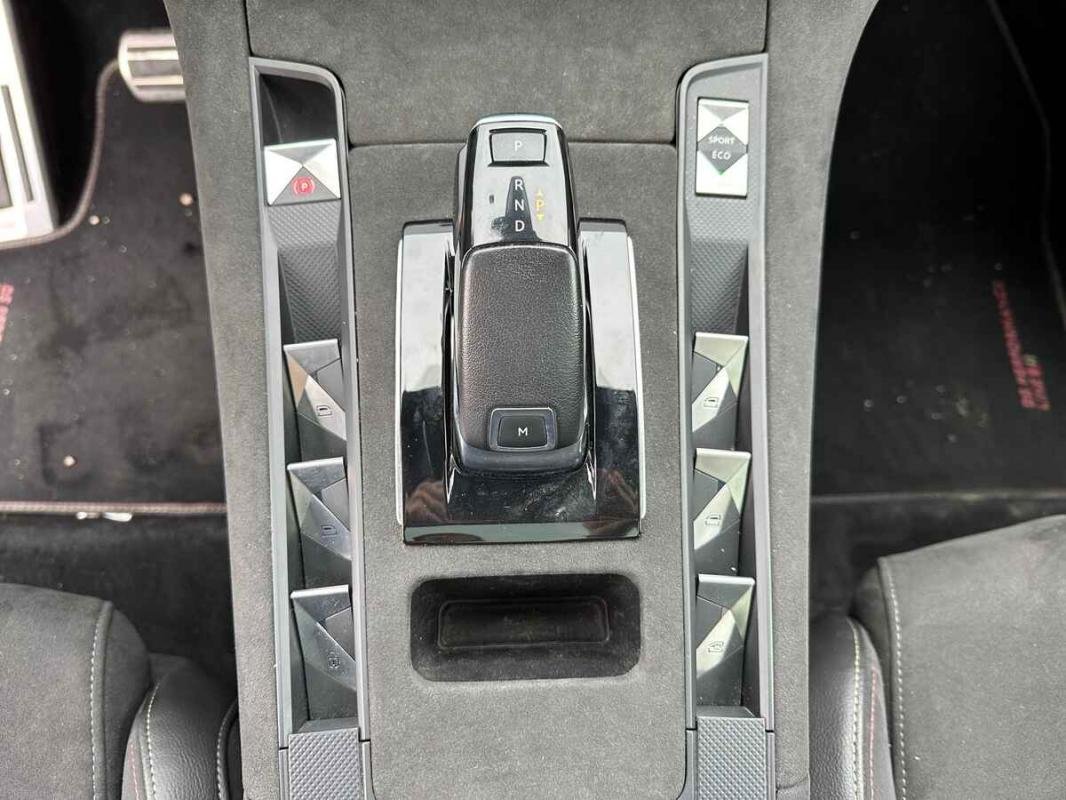 DS DS 7 Crossback - Photo 14