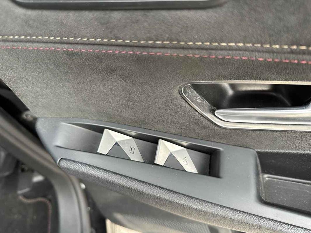 DS DS 7 Crossback - Photo 28