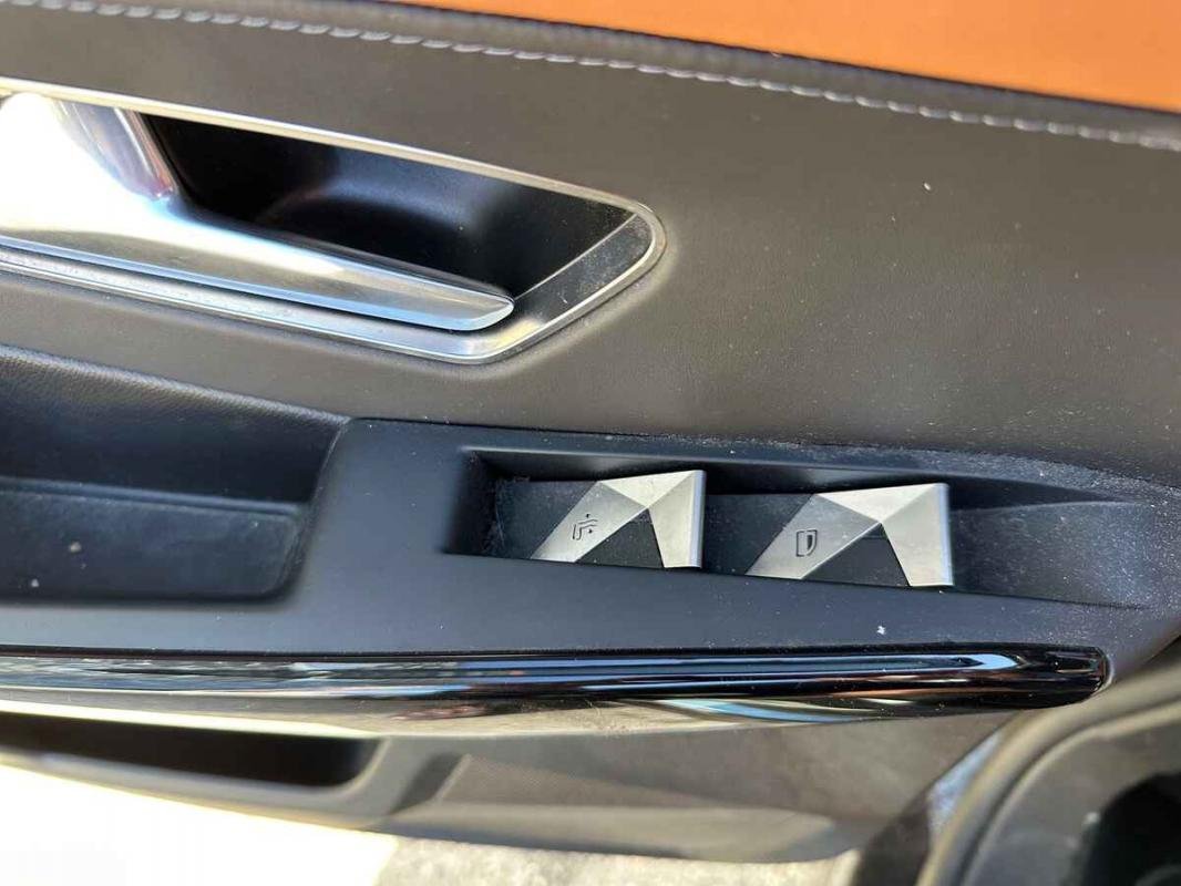 DS DS 7 Crossback - Photo 31