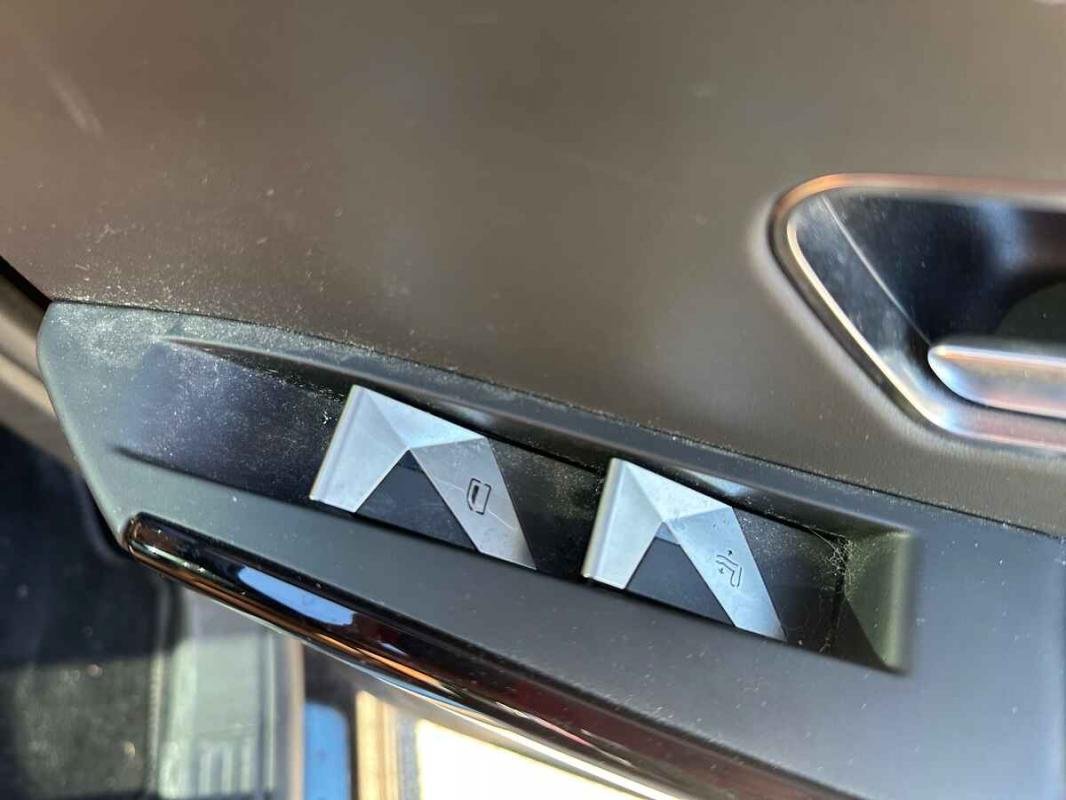 DS DS 7 Crossback - Photo 32