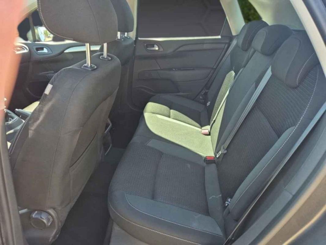 Citroën C4 - Photo 6