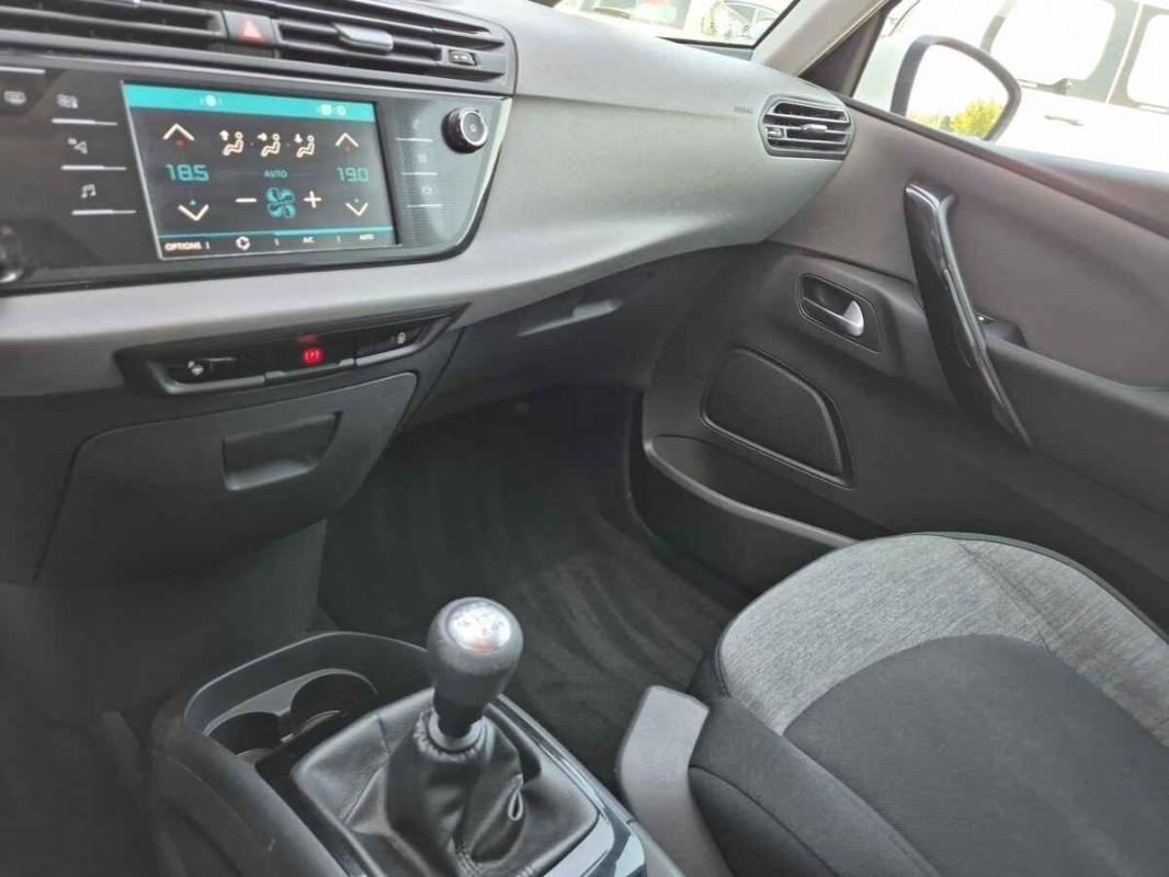 Citroën C4 Picasso - Photo 20