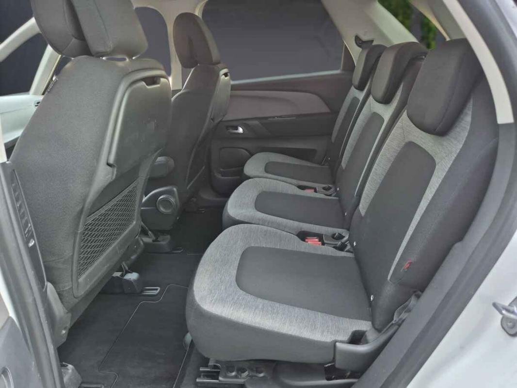 Citroën C4 Picasso - Photo 8
