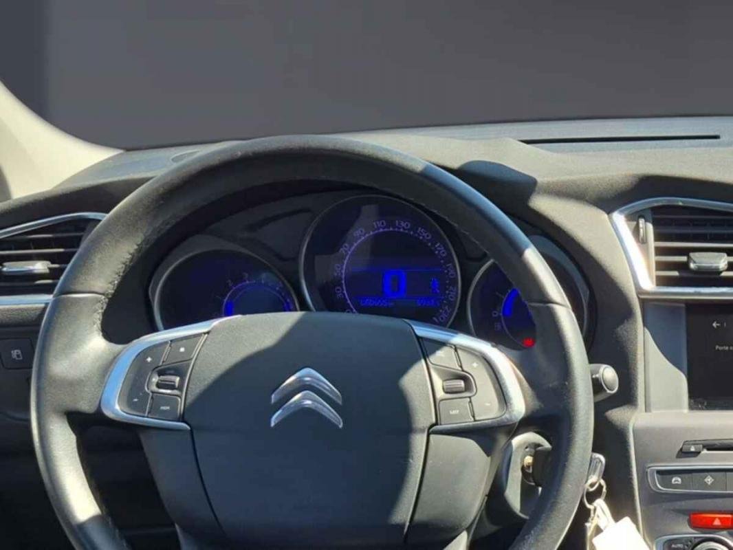 Citroën C4 - Photo 9