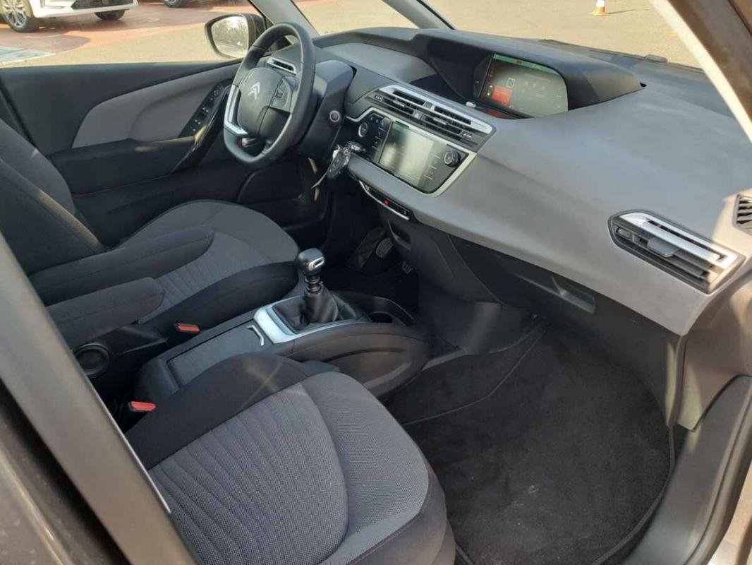 Citroën c4 spacetourer - Photo 23