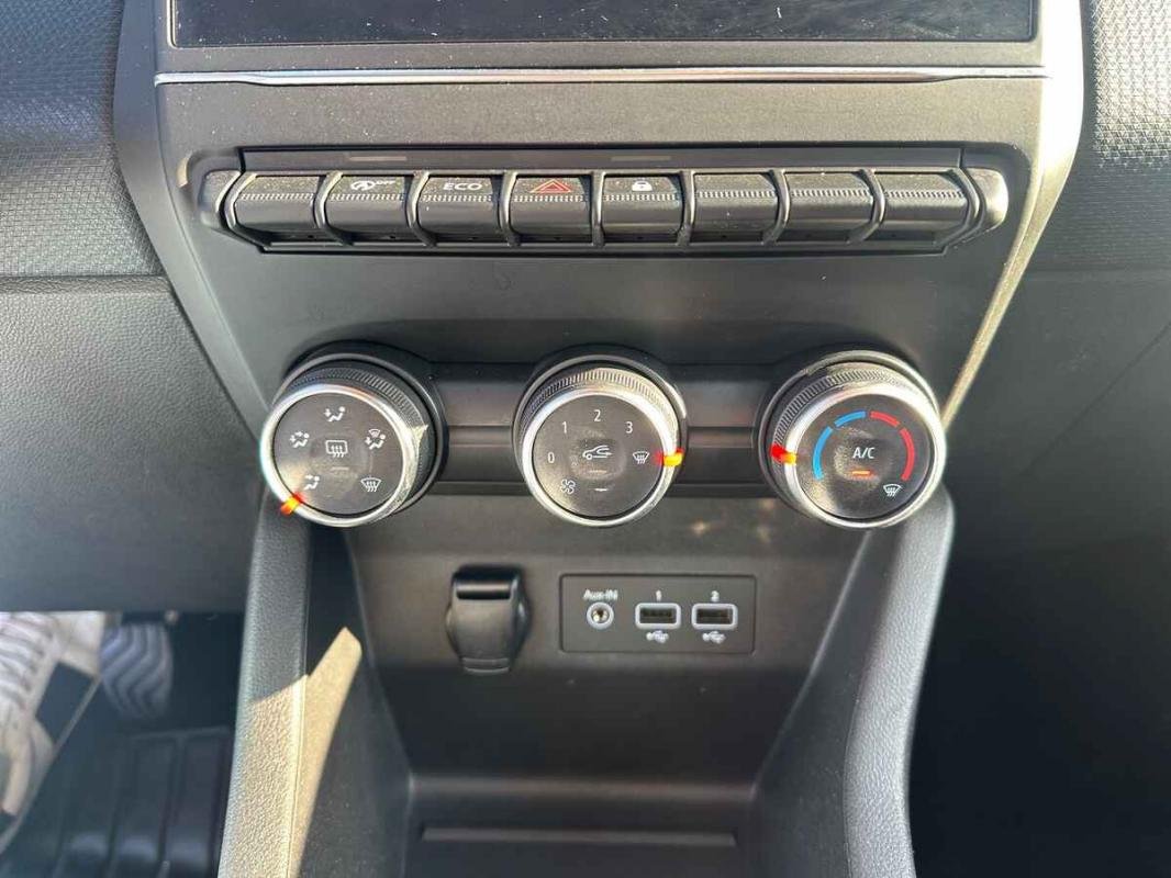 Renault Clio - Photo 12