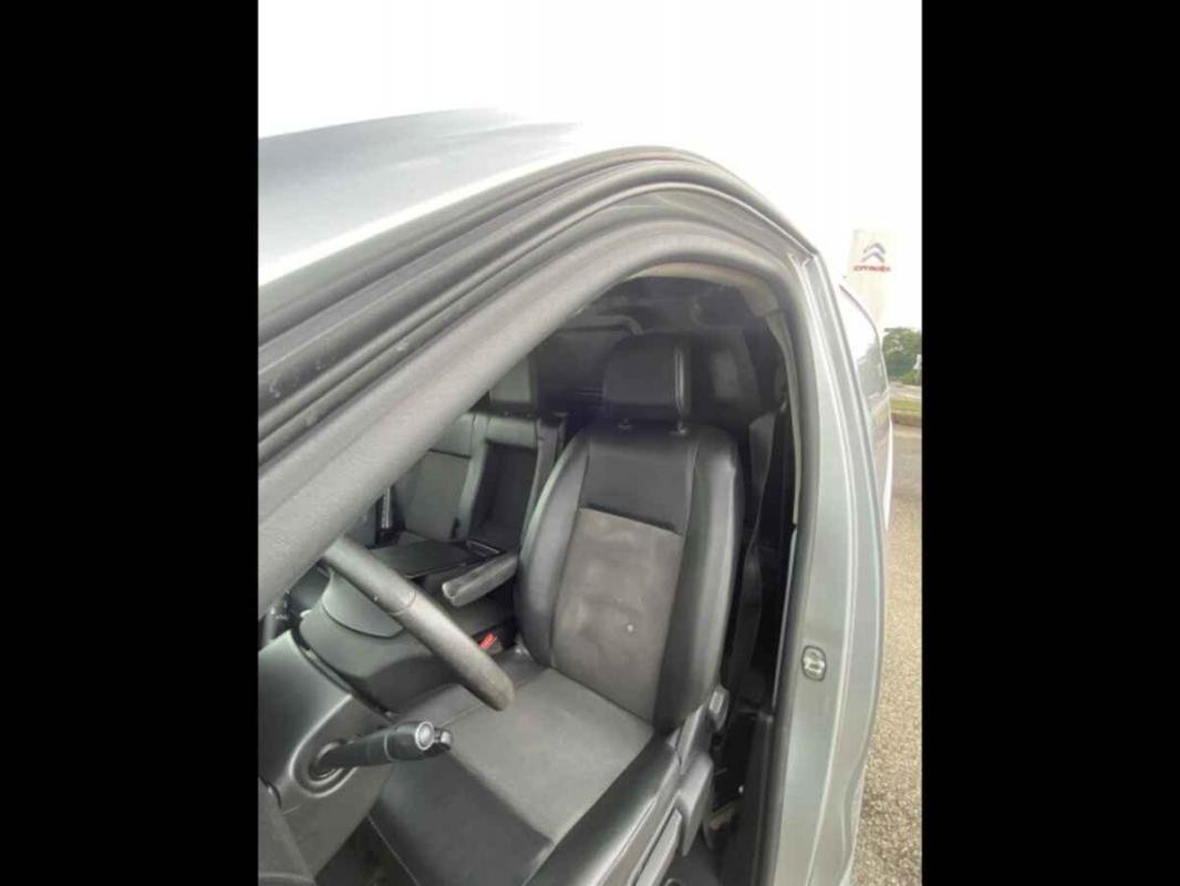 Citroën Jumpy - Photo 16