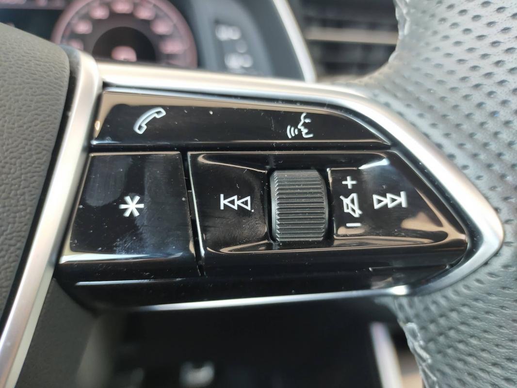 Audi A6 Avant - Photo 25