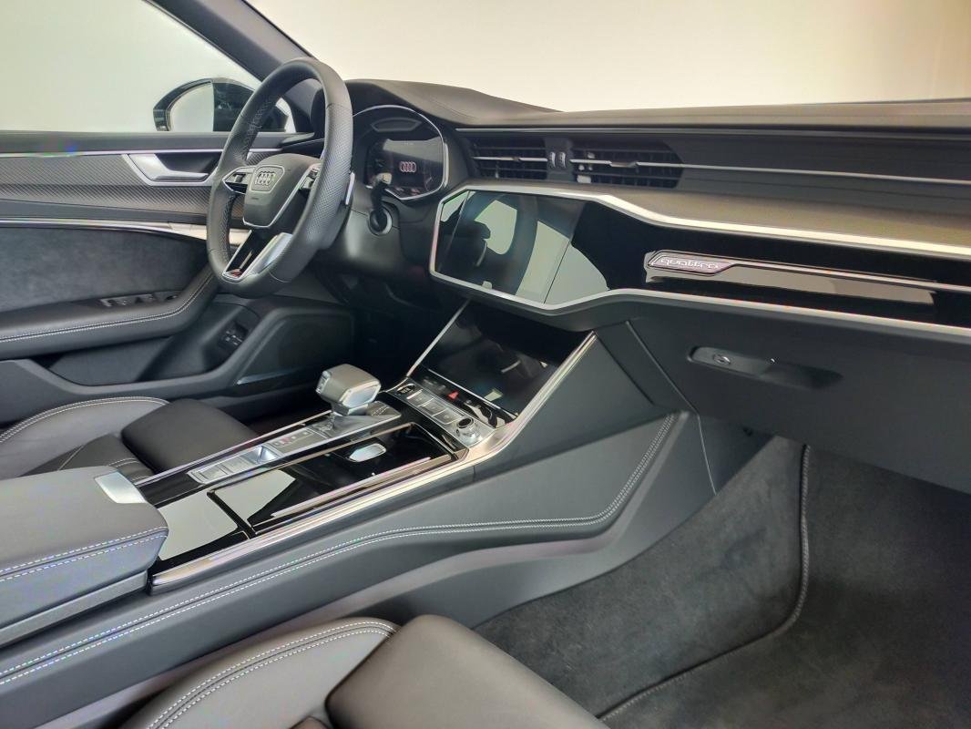 Audi A6 Avant - Photo 33