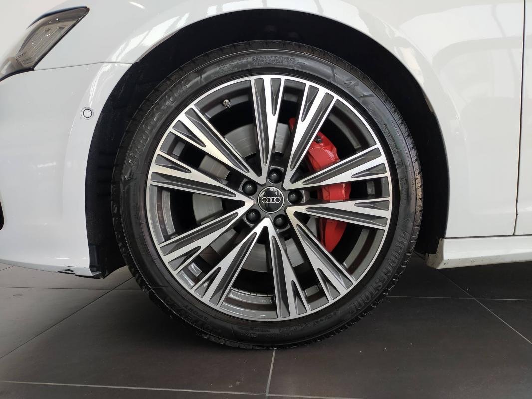 Audi A6 Avant - Photo 5