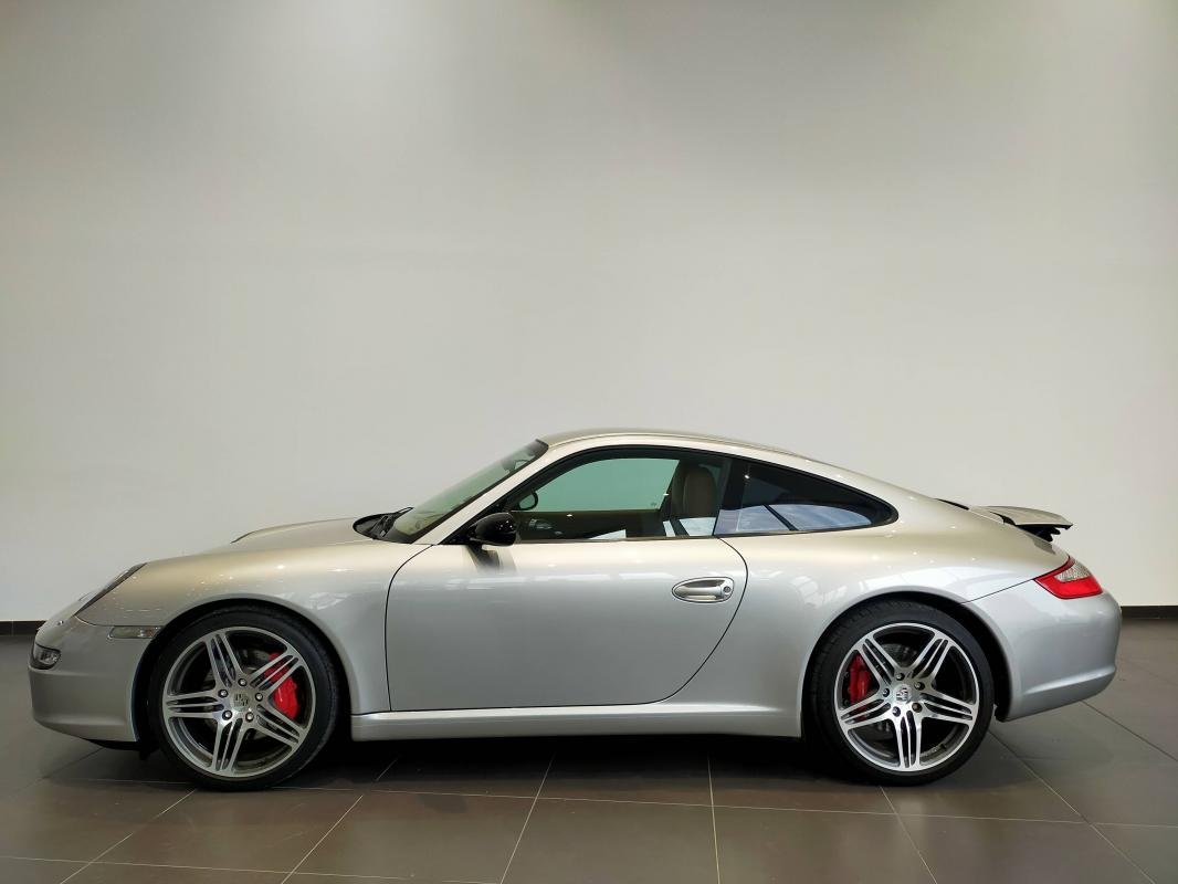 Porsche 911 - Photo 2