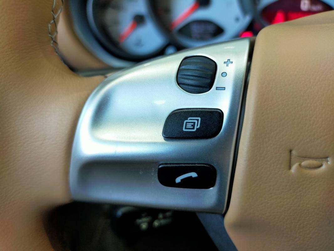 Porsche 911 - Photo 21