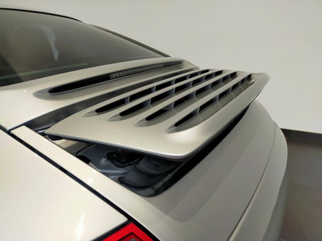 Porsche 911 - Photo 32