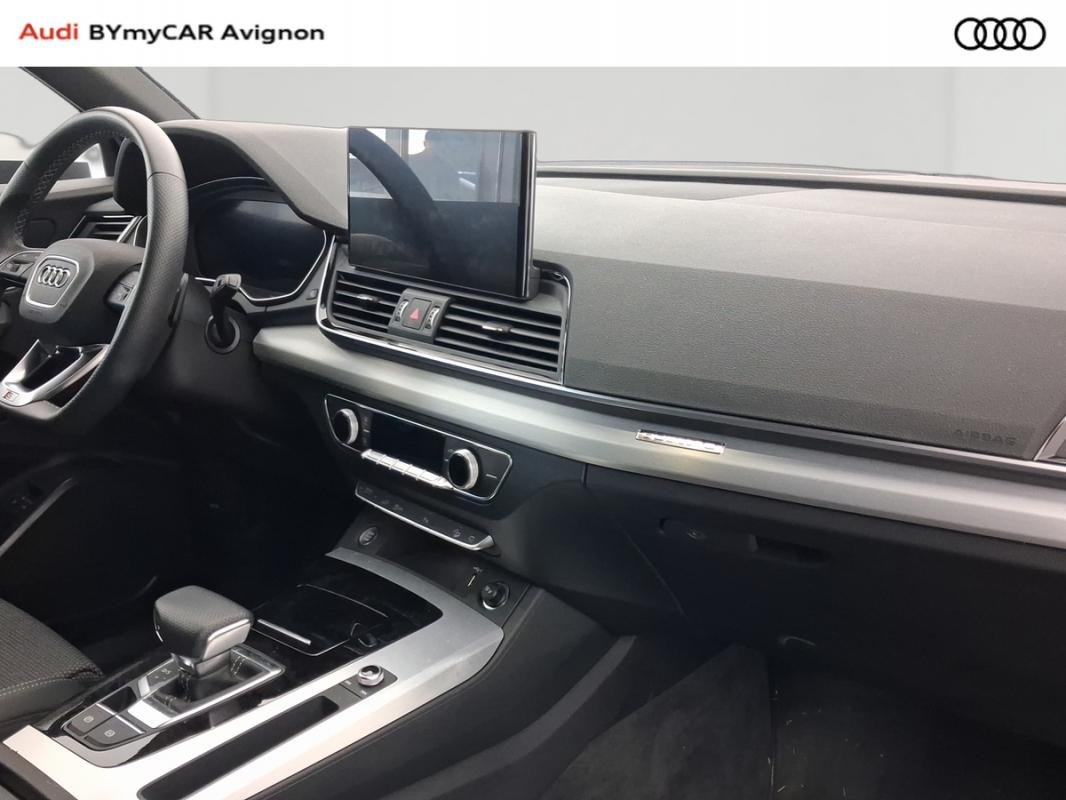 Audi Q5 - Photo 24