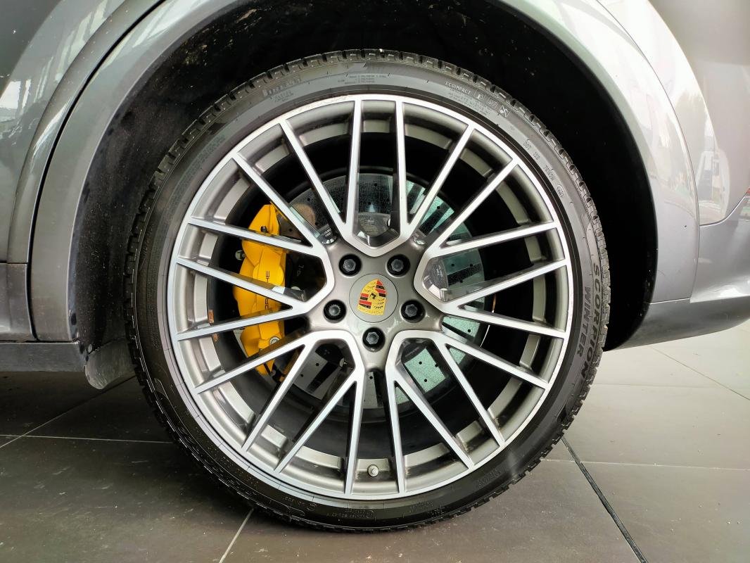 Porsche Cayenne Coupé - Photo 17