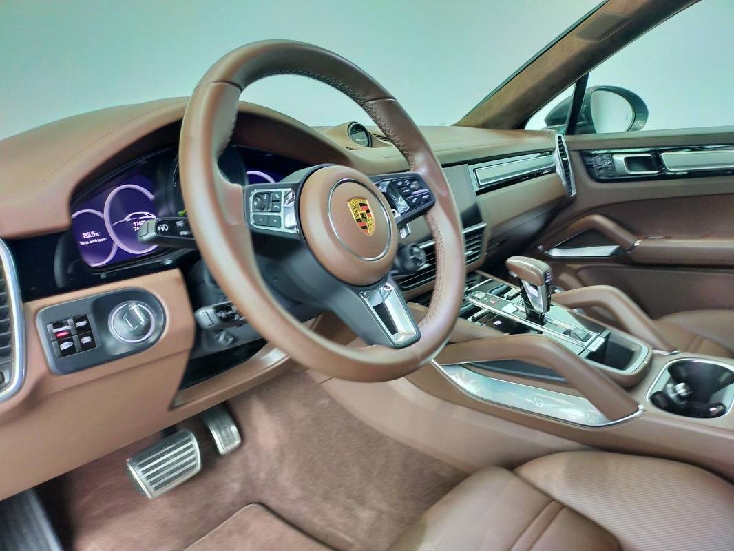 Porsche Cayenne Coupé - Photo 23