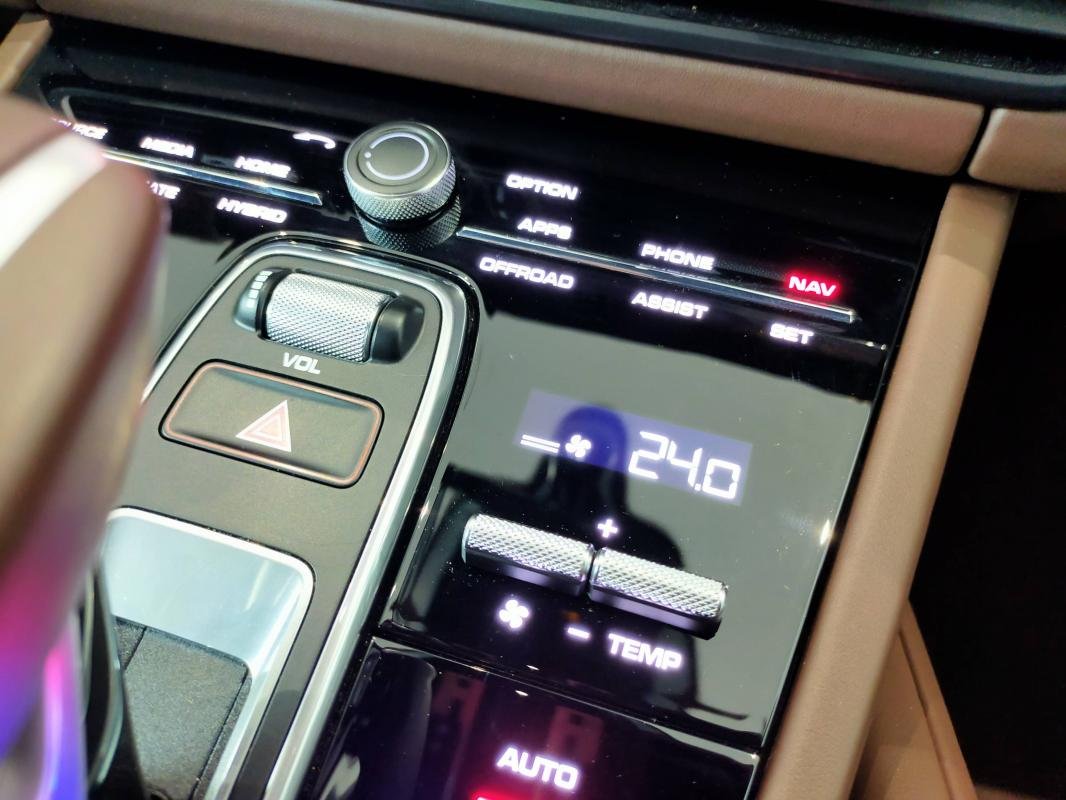 Porsche Cayenne Coupé - Photo 32
