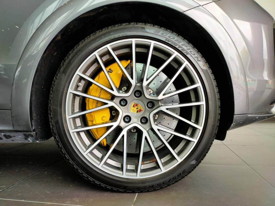 Porsche Cayenne Coupé - Photo 43