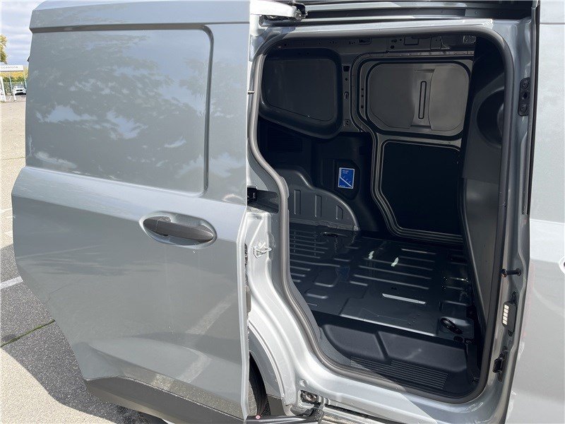 Ford transit courier - Photo 11
