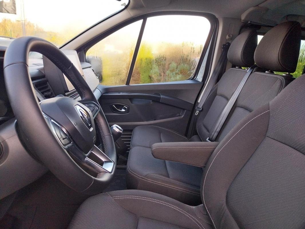 Renault Trafic - Photo 11