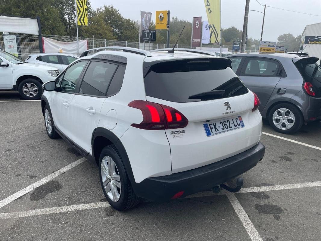 Peugeot 2008 - Photo 3