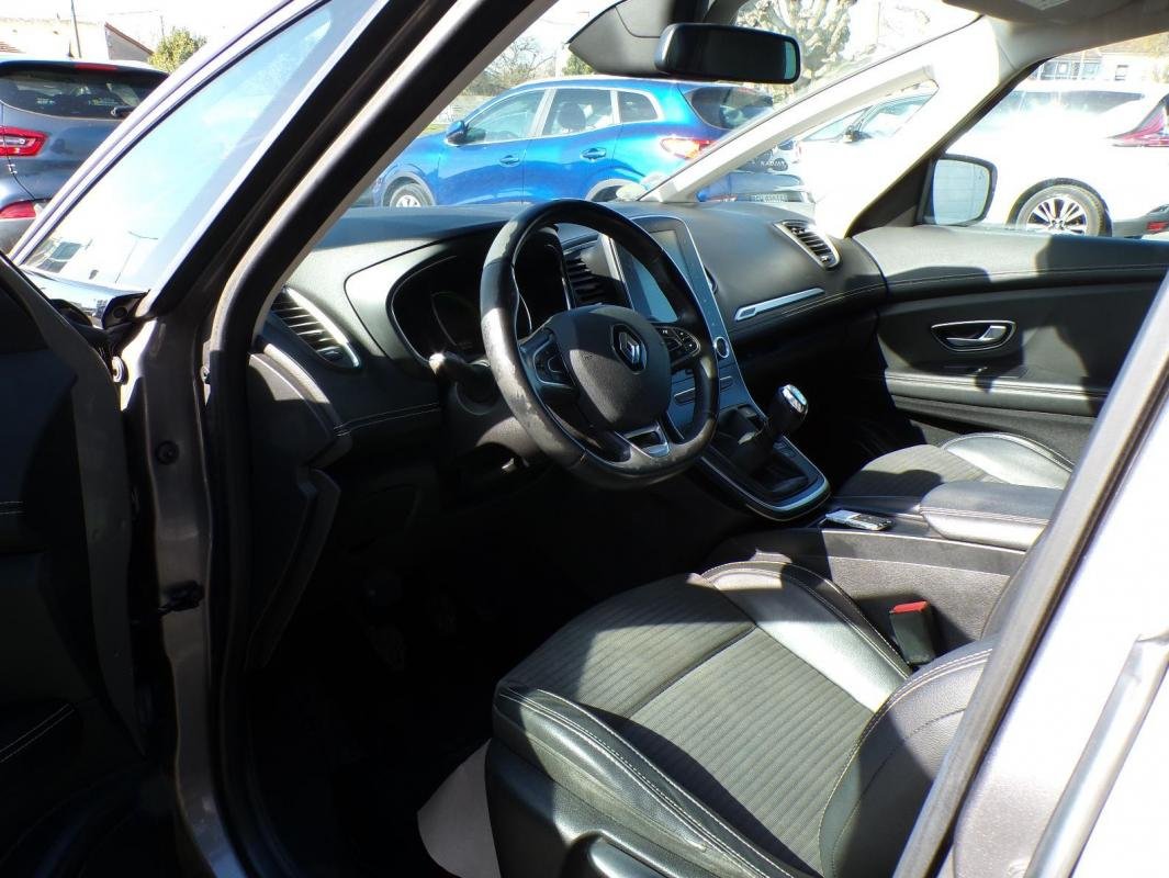 Renault Grand Scénic - Photo 10