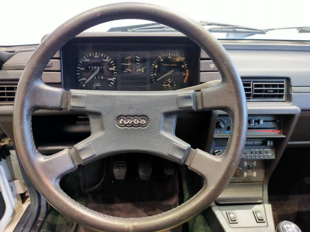 Audi Coupé - Photo 27
