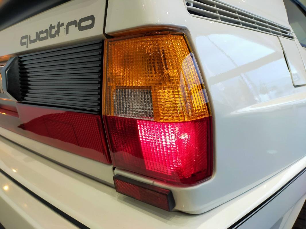 Audi Coupé - Photo 35