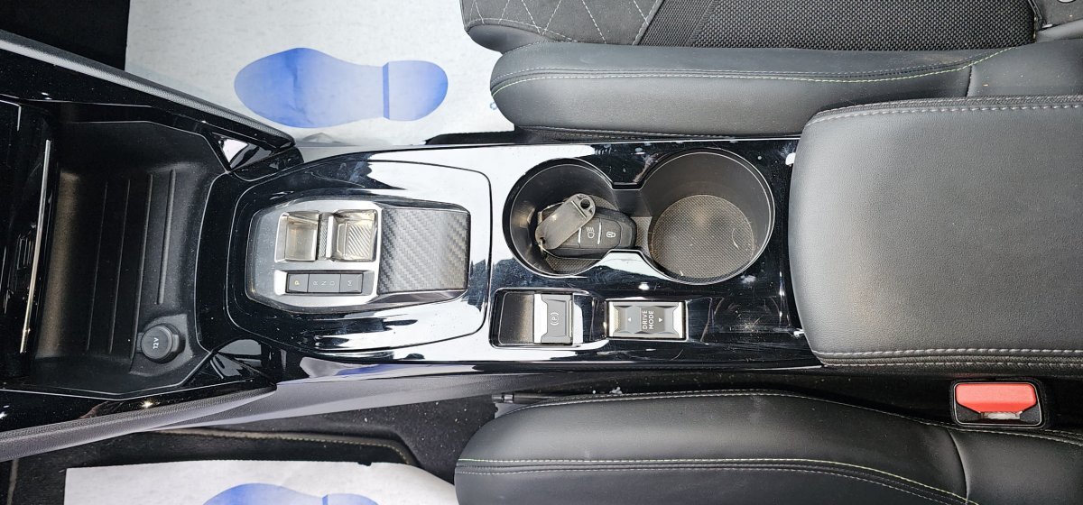 Peugeot 2008 - Photo 25