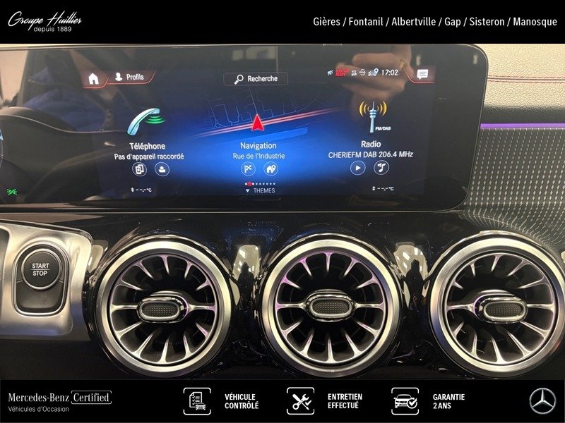 Mercedes EQB - Photo 16