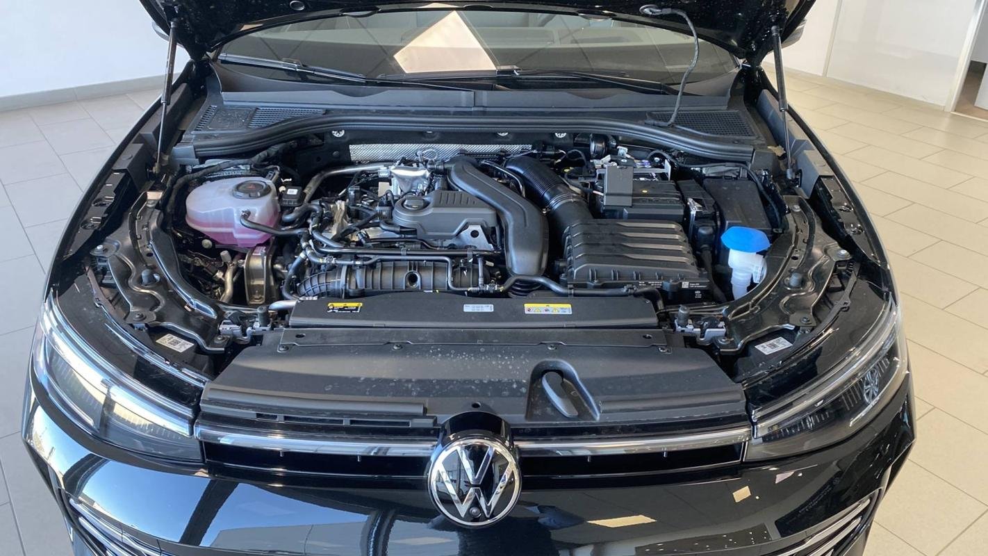 Volkswagen Passat - Photo 13