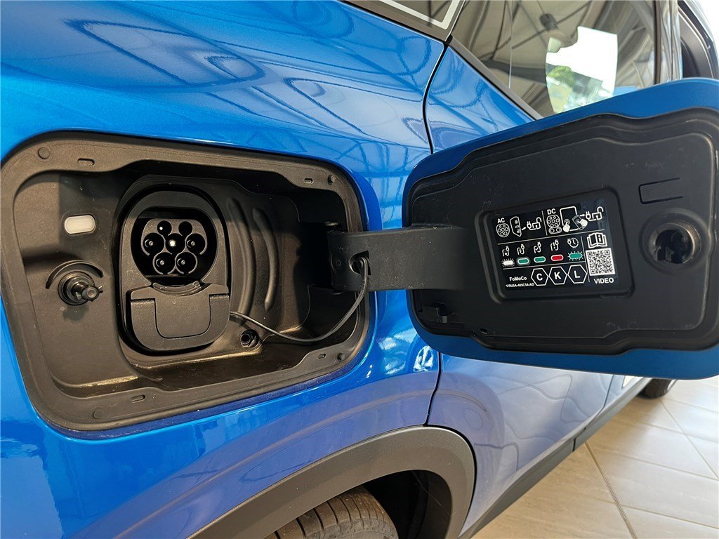 Ford Explorer - Photo 12