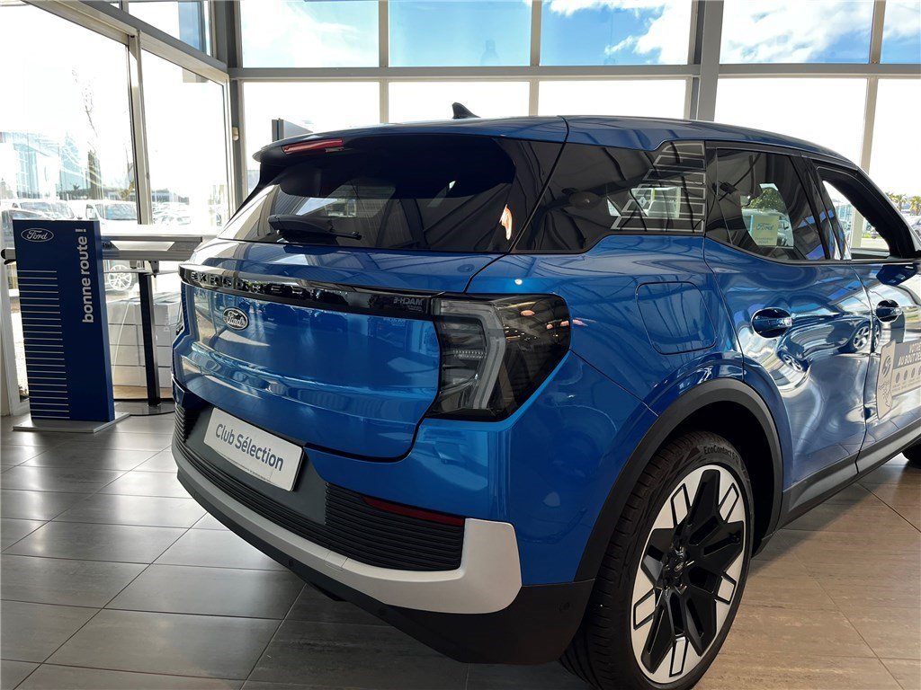 Ford Explorer - Photo 5
