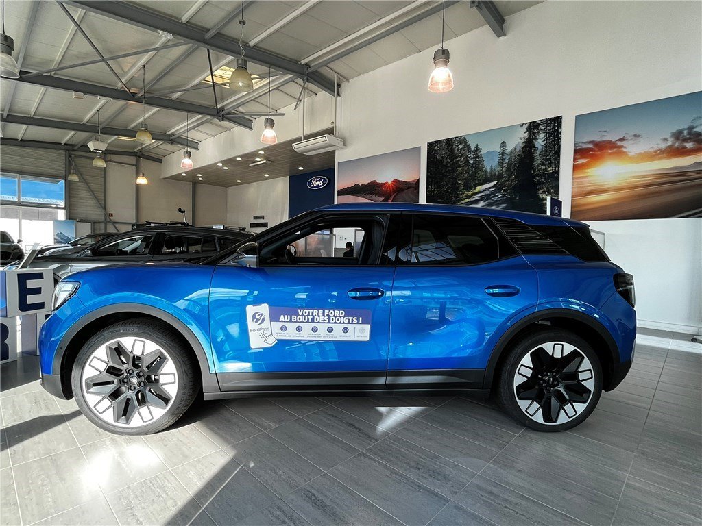 Ford Explorer - Photo 8