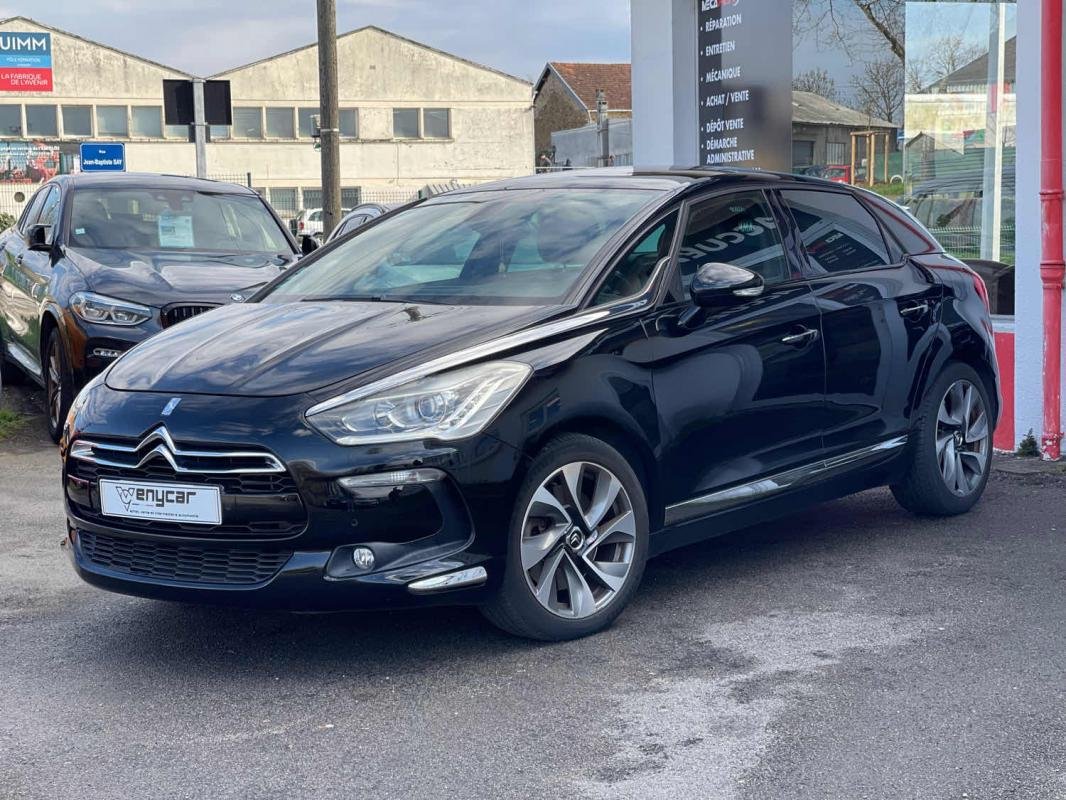 Citroën DS5 - Photo 3