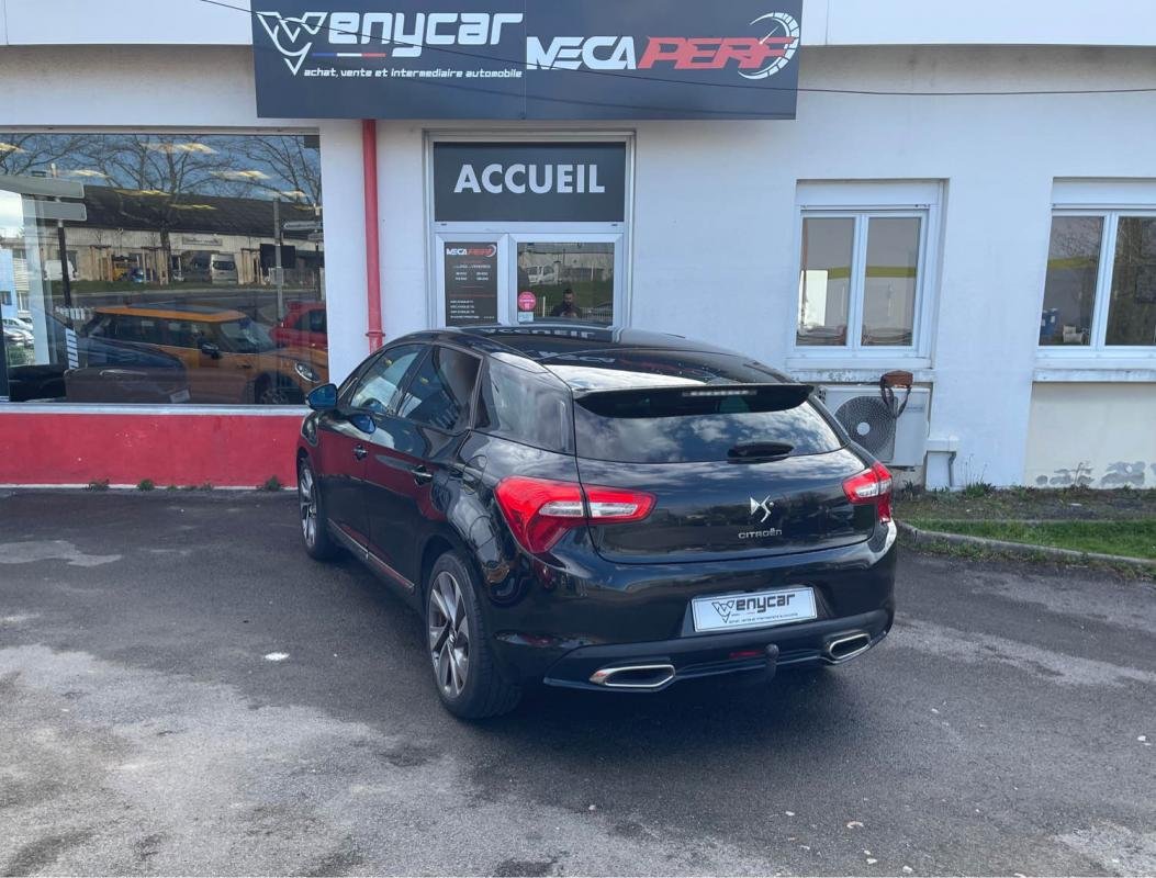 Citroën DS5 - Photo 4
