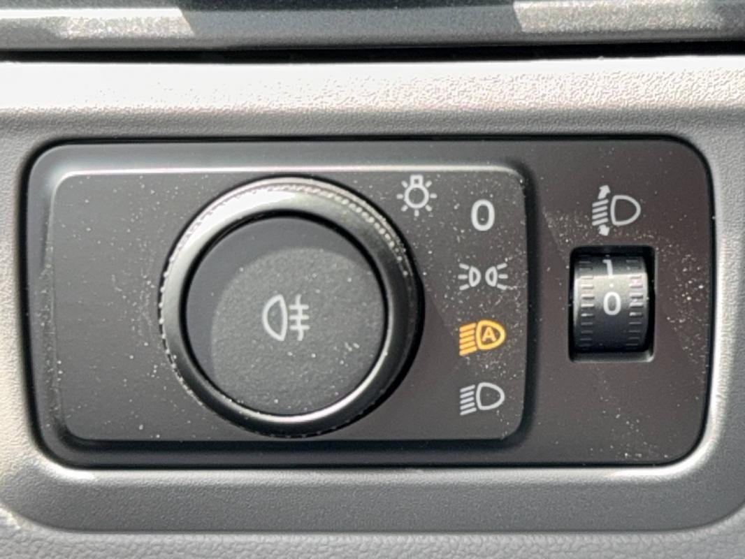 Volkswagen Transporter - Photo 17