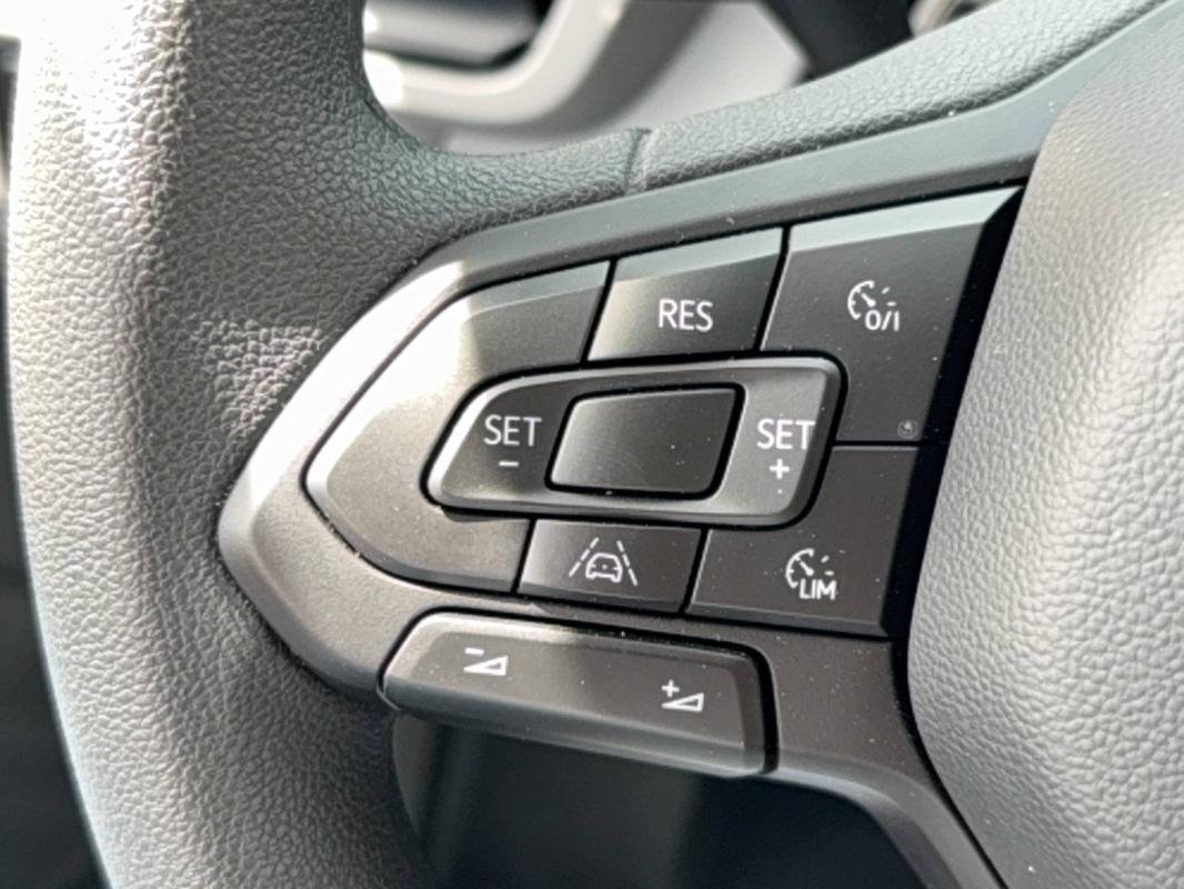 Volkswagen Transporter - Photo 18