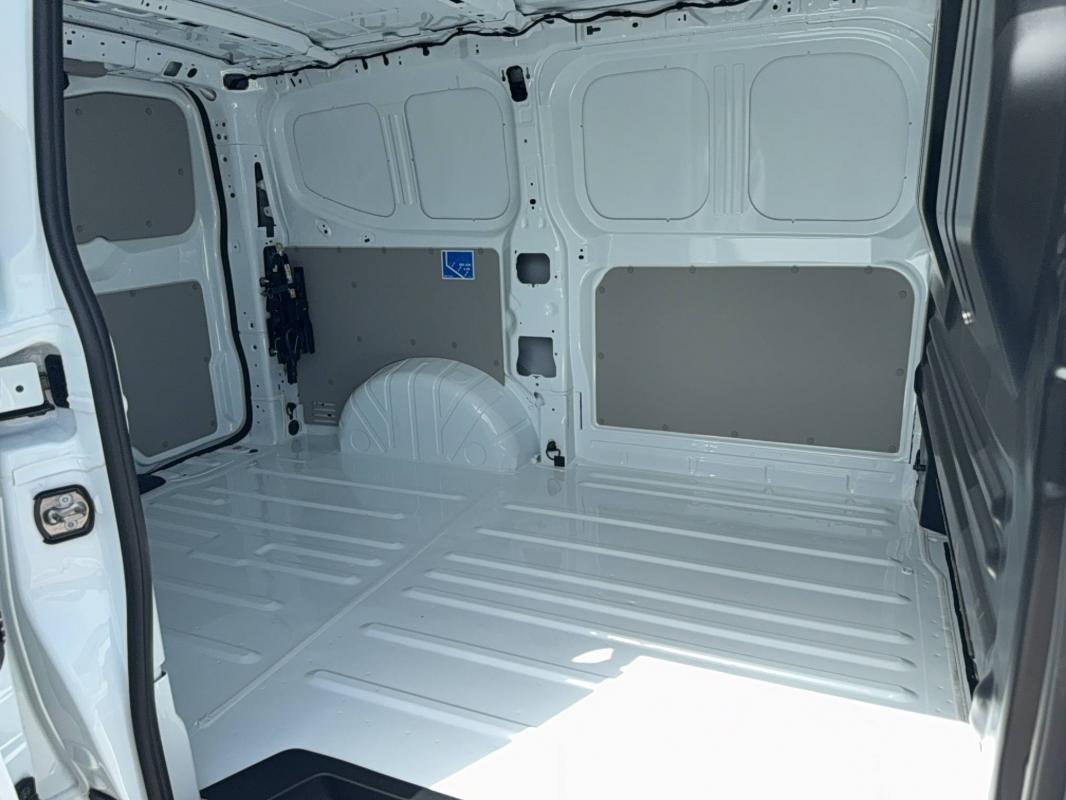 Volkswagen Transporter - Photo 9