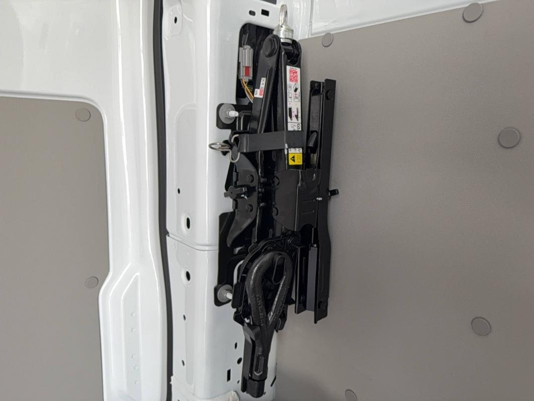 Volkswagen Transporter - Photo 10