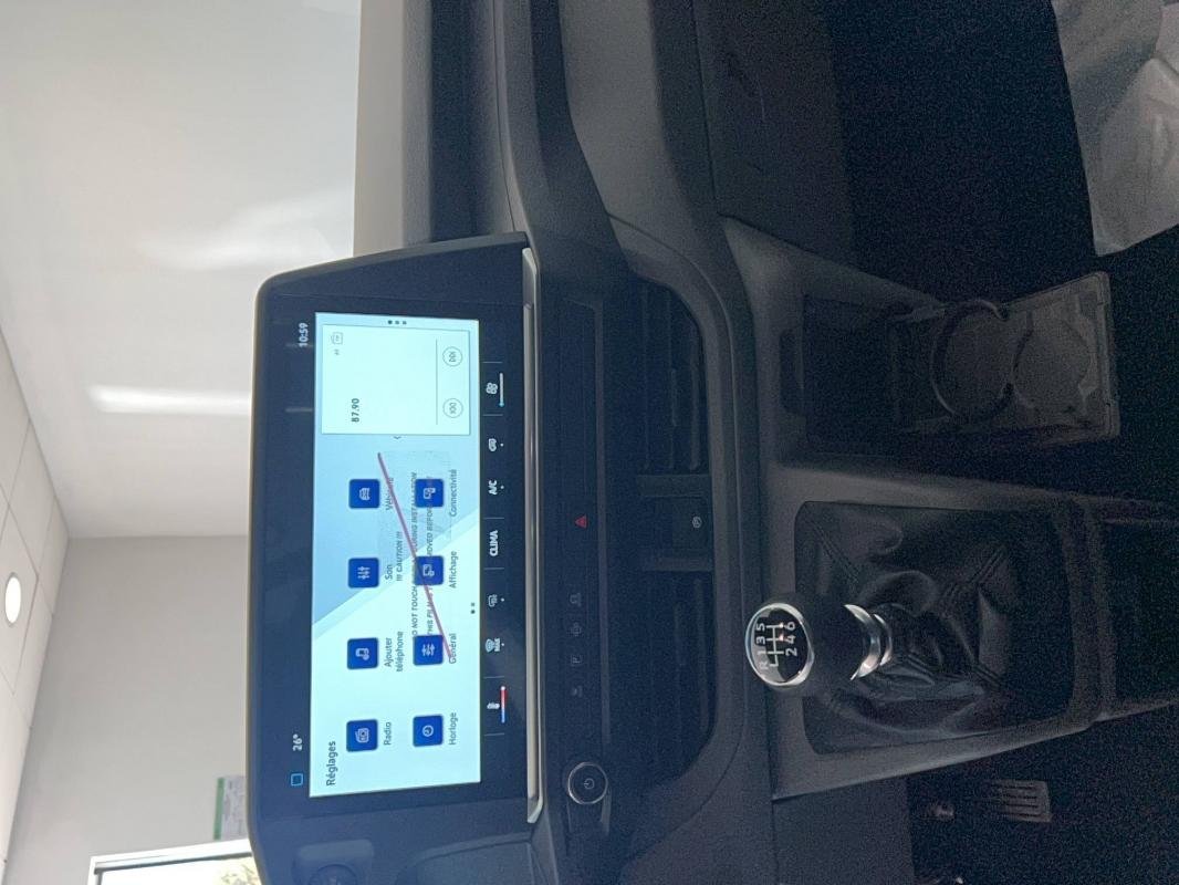 Volkswagen Transporter - Photo 8
