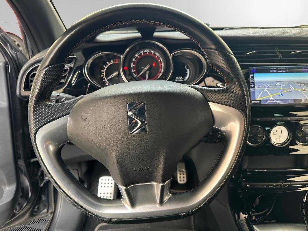DS DS 3 - Photo 11