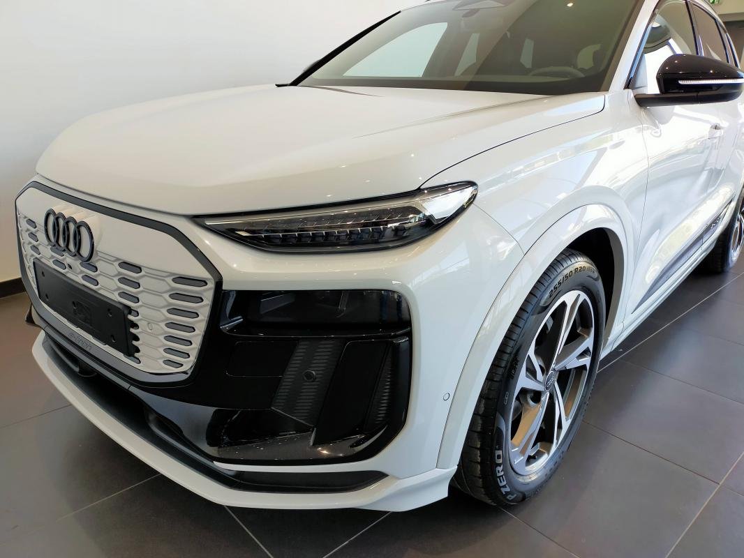 Audi q6 e-tron - Photo 7