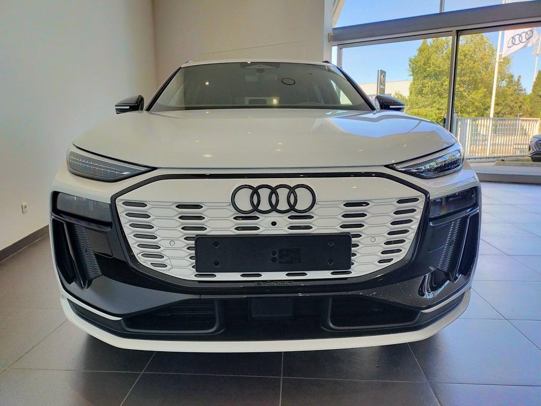 Audi q6 e-tron - Photo 8