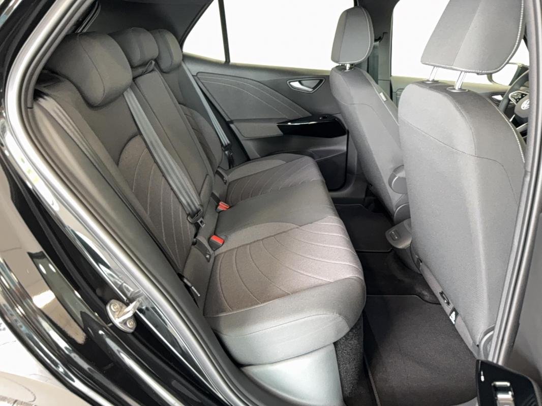 Volkswagen ID.3 - Photo 11
