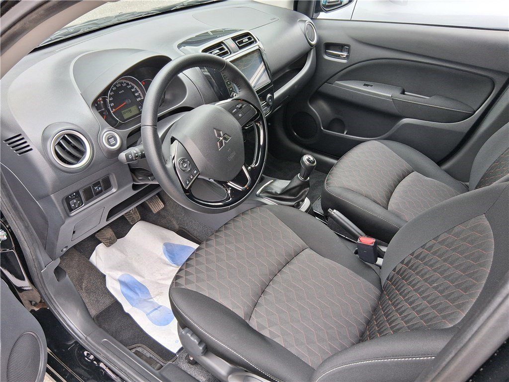 Mitsubishi Space Star - Photo 5