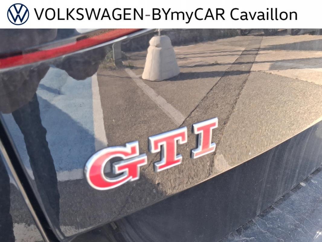 Volkswagen Golf - Photo 22