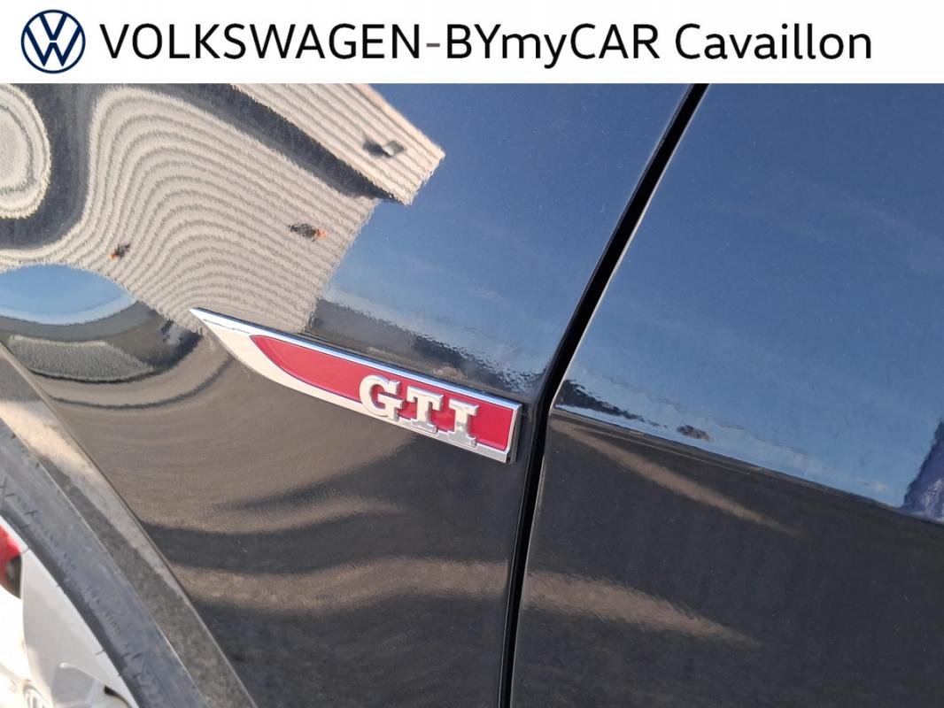 Volkswagen Golf - Photo 24