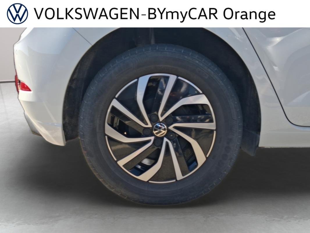 Volkswagen Polo - Photo 11